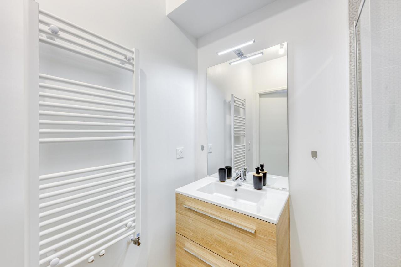 Appartement Cinema Moon Luxury - Gare 3Min - Proche Paris à Massy  Extérieur photo